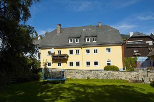 Haus Wendy Hostel Mauterndorf  Exterior photo